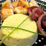 MTC e due: budini di asparagi con carpaccio di tonno marinato e crostini di pane