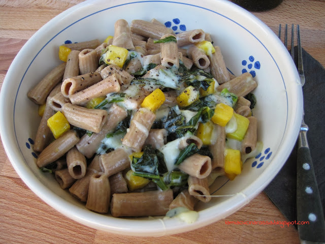Maccheroncini alle castagne con cavolo nero e zucca, per grandi e per seimesenni!
