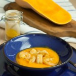 Vellutata di zucca arrosto con gamberi al curry